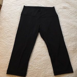 Lululemon cropped leggings